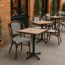 Silla Bistro Parisina Rattan - Blanca con negro